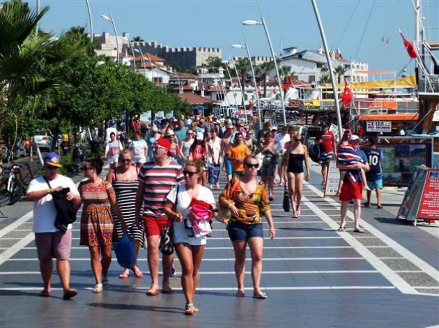 Türkiye’ye Gelen Turist Sayısı Mayıs’ta Geriledi