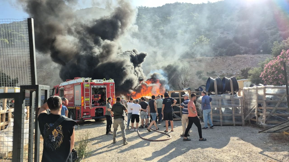MUSKİ’ye Ait Borular Alev Aldı, Ekipler Seferber Oldu