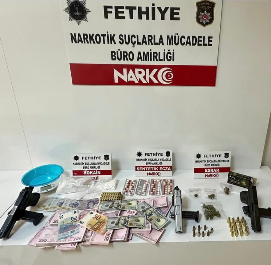Fethiye’de Uyuşturucu Operasyonu: Yüklü Miktarda Madde ve Silah Ele Geçirildi
